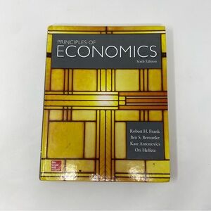 Principles of Macroeconomics Sixth Edition - Paperback by Robert Frank‎